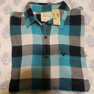 American Eagle Mens Large Button Down shirt